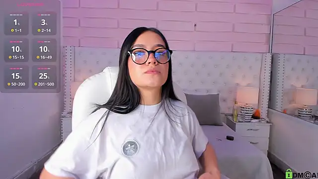 Snapshot of Yaaky_ chatting on February 27, 2025, 10:09 pm Yaaky online show from February 27, 2025, 10:09 pm