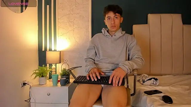 AlessandroDybala online show from January 31, 2025, 3:33 pm