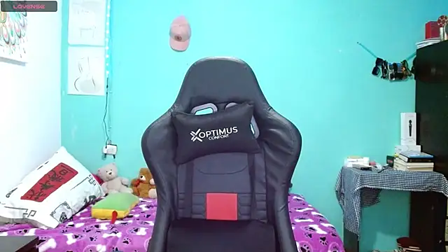 sensitive brunette online show from February 27, 2026, 1:49 am