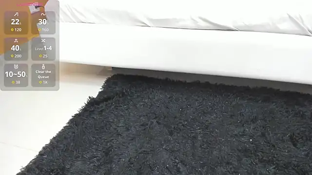 FOXYRIVER  online show from March 2, 2026, 12:12 pm