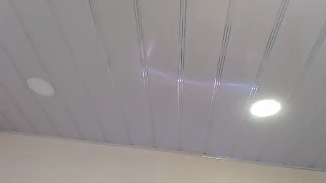 candy lux  online show from February 27, 2026, 9:04 pm