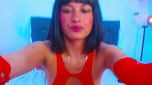 Snapshot of candy_lux_ chatting on July 10, 2026, 7:27 pm candy lux online show from July 10, 2026, 7:27 pm
