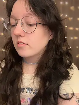 emigooflordXD online show from January 17, 2025, 6:57 am