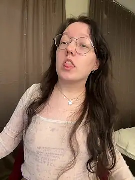 emigooflordXD online show from February 9, 2025, 6:54 am