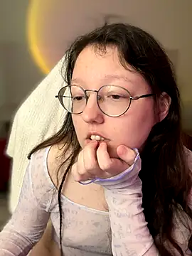 emigooflordXD online show from September 13, 2025, 1:11 pm