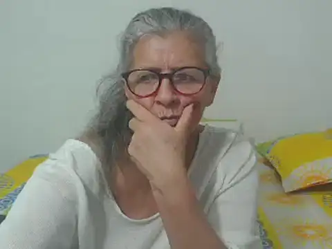 candy mature  online show from March 9, 2025, 1:59 pm