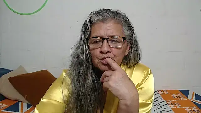 candy mature  online show from March 1, 2026, 11:45 am