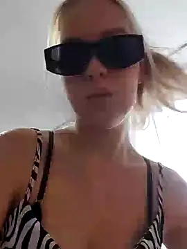 Little Forest ELF online show from January 23, 2025, 10:11 am