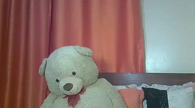 Snapshot of freaky_juicy chatting on February 7, 2025, 10:52 pm freaky juicy online show from February 7, 2025, 10:52 pm