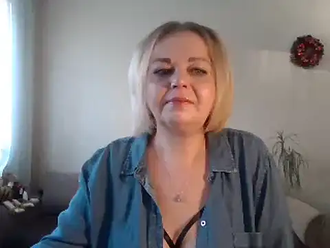 SofiyaPetrova online show from February 23, 2025, 5:45 am