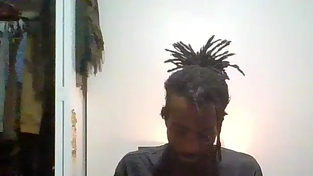 Snapshot of razzynolight chatting on November 12, 2025, 11:25 pm razzynolight online show from November 12, 2025, 11:25 pm