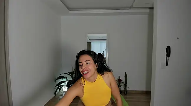 susana monroy online show from February 2, 2025, 11:21 pm