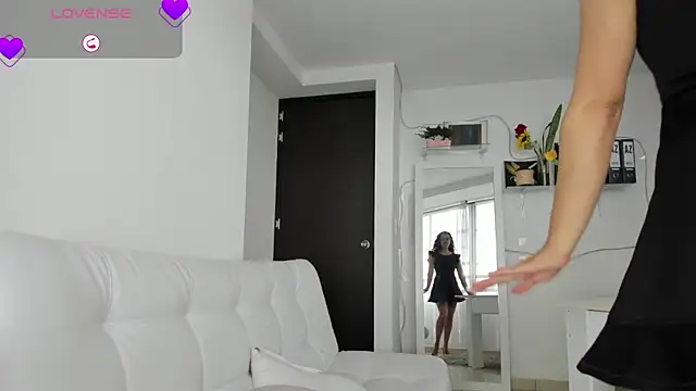 susana monroy online show from March 23, 2026, 7:18 pm