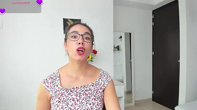 susana monroy online show from July 16, 2026, 6:36 pm