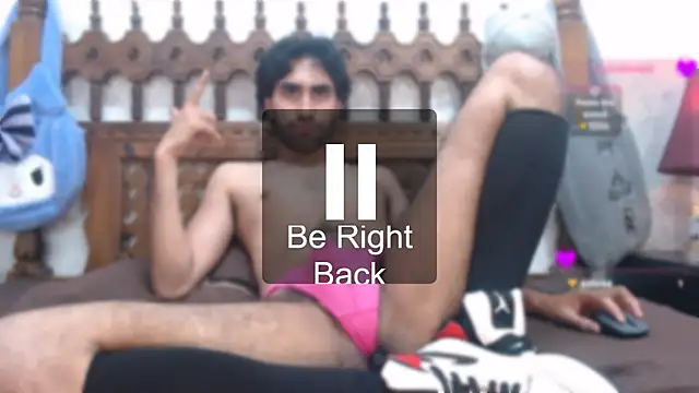 MilanZaire online show from March 13, 2025, 5:22 am