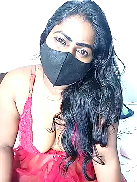 Snapshot of DISNI1997 chatting on December 6, 2024, 11:14 pm DISNI1997 online show from December 6, 2024, 11:14 pm