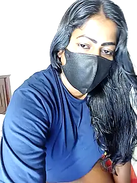 Snapshot of DISNI1997 chatting on December 10, 2024, 8:27 pm DISNI1997 online show from December 10, 2024, 8:27 pm