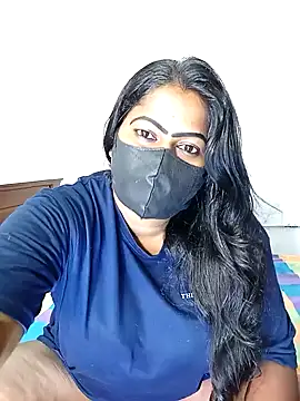 Snapshot of DISNI1997 chatting on January 5, 2025, 2:19 pm DISNI1997 online show from January 5, 2025, 2:19 pm