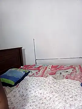 Snapshot of DISNI1997 chatting on February 15, 2025, 2:58 am DISNI1997 online show from February 15, 2025, 2:58 am