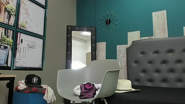 Rhaegal hot online show from March 7, 2025, 7:27 pm