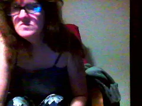 Everydayonli online show from November 16, 2025, 8:58 pm