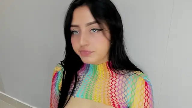 Snapshot of Lesly_sexy4u chatting on February 15, 2026, 3:25 am Lesly sexy4u online show from February 15, 2026, 3:25 am