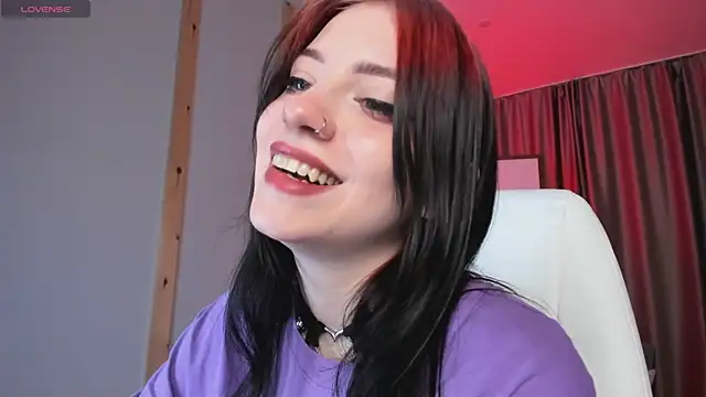 arielabradberry online show from December 14, 2024, 1:59 pm