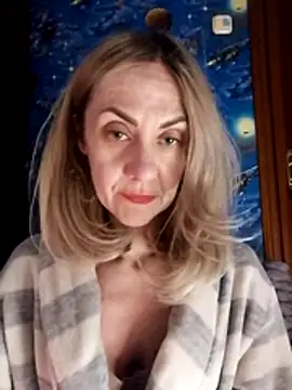 Tanya6547 online show from April 14, 2026, 5:41 pm