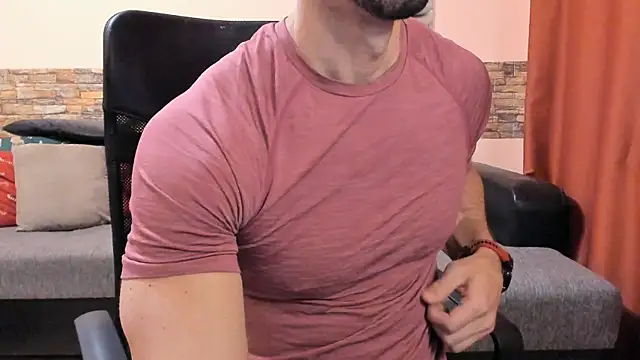 HotHunkTrainer online show from February 28, 2026, 8:59 am