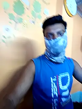 model yesx online show from February 23, 2025, 5:23 am