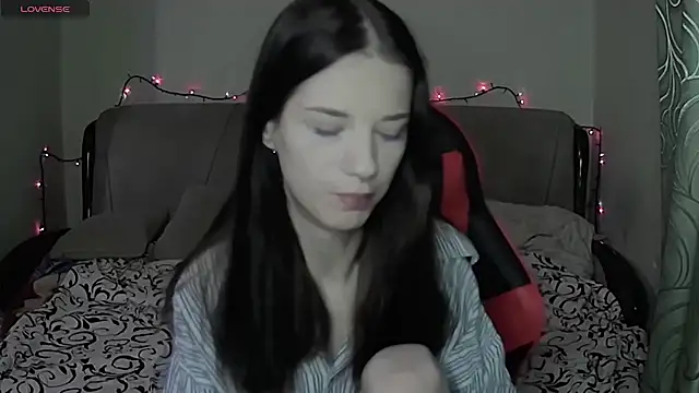 Miya Dream UKR online show from November 28, 2025, 1:58 pm