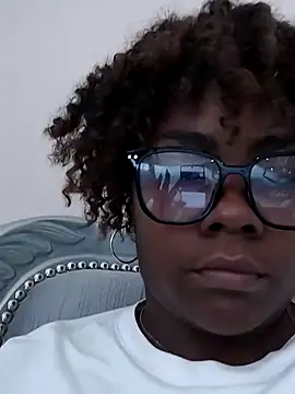 Snapshot of kaorysquirt chatting on September 30, 2025, 4:23 pm kaorysquirt online show from September 30, 2025, 4:23 pm