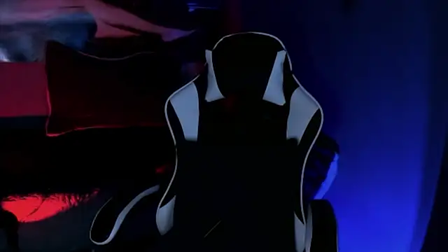 Thomas Fit1 online show from March 25, 2026, 1:55 am