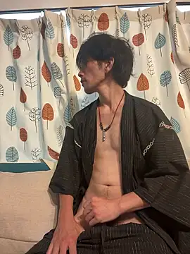 Snapshot of Katakuriko-Denpun chatting on July 25, 2026, 3:15 am Katakuriko-Denpun online show from July 25, 2026, 3:15 am