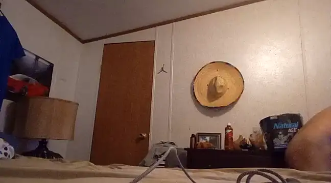 Xoc8  online show from February 11, 2025, 10:04 am