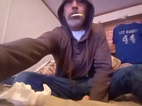 Xoc8  online show from February 22, 2025, 8:42 pm