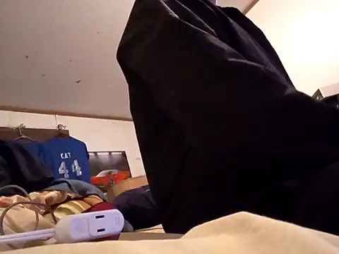 Xoc8  online show from March 7, 2025, 5:08 am