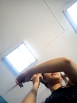 AnthonelaDuque online show from January 19, 2026, 11:47 am