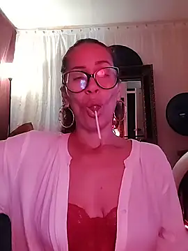 Snapshot of SelenaHouston chatting on February 23, 2026, 3:48 am SelenaHouston online show from February 23, 2026, 3:48 am