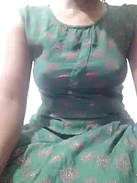 Snapshot of rituporna2004 chatting on January 4, 2025, 10:05 am rituporna2004 online show from January 4, 2025, 10:05 am