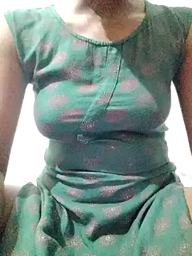 Snapshot of rituporna2004 chatting on March 3, 2025, 1:09 pm rituporna2004 online show from March 3, 2025, 1:09 pm