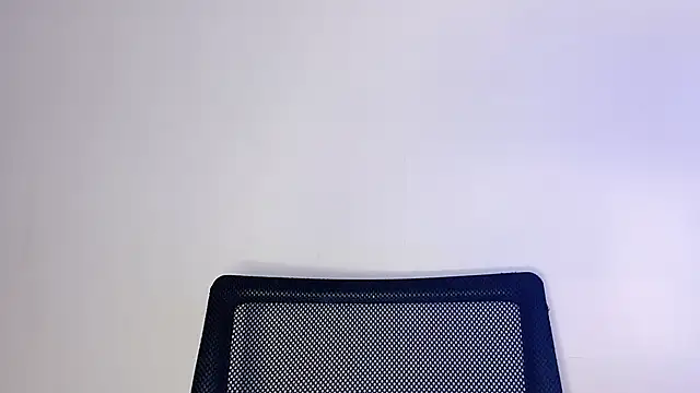 Baenee online show from April 24, 2026, 4:59 am