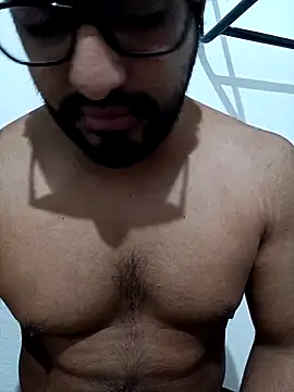 Snapshot of HombreS3n chatting on September 21, 2025, 10:55 pm HombreS3n online show from September 21, 2025, 10:55 pm