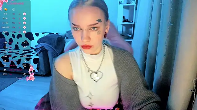 Snapshot of Ledy_WWWII chatting on March 11, 2025, 4:18 pm Ledy WWWII online show from March 11, 2025, 4:18 pm