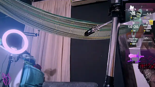 waterfalls girl online show from November 7, 2025, 12:54 am