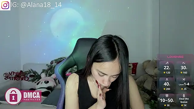 Alana Pherson online show from December 16, 2025, 6:51 am