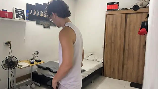 Kisan Smith online show from November 15, 2025, 2:20 am