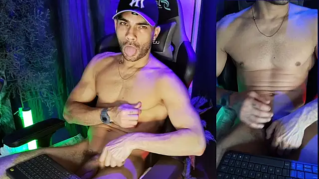 Snapshot of sexyboycolombi4 chatting on March 15, 2025, 8:48 am sexyboycolombi4 online show from March 15, 2025, 8:48 am