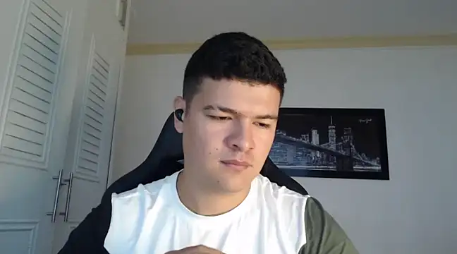 Plug Control online show from January 29, 2025, 1:07 pm