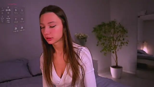 Snapshot of new_Claire chatting on March 19, 2025, 5:08 am new Claire online show from March 19, 2025, 5:08 am